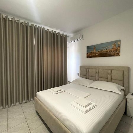 Joni Apartments クサミル エクステリア 写真